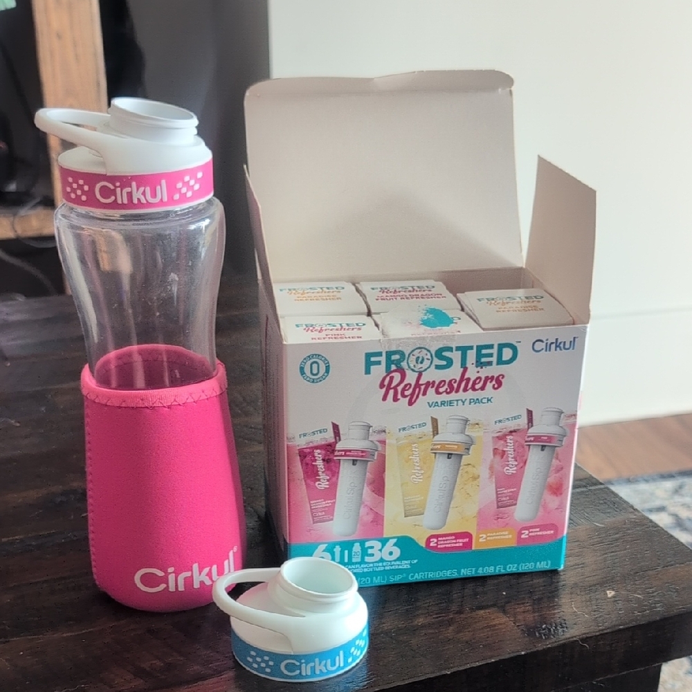 Cirkul Pink Water Bottle with Sleeve and Extra Caps